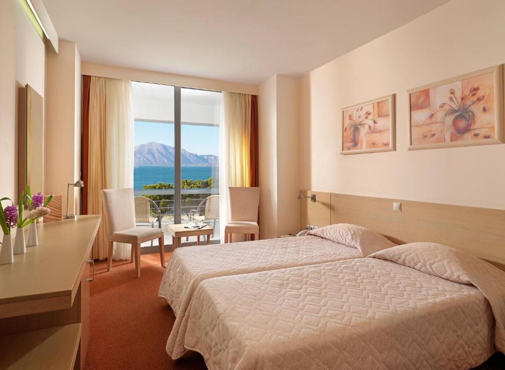 Airotel Achaia Beach Patras Zimmer foto